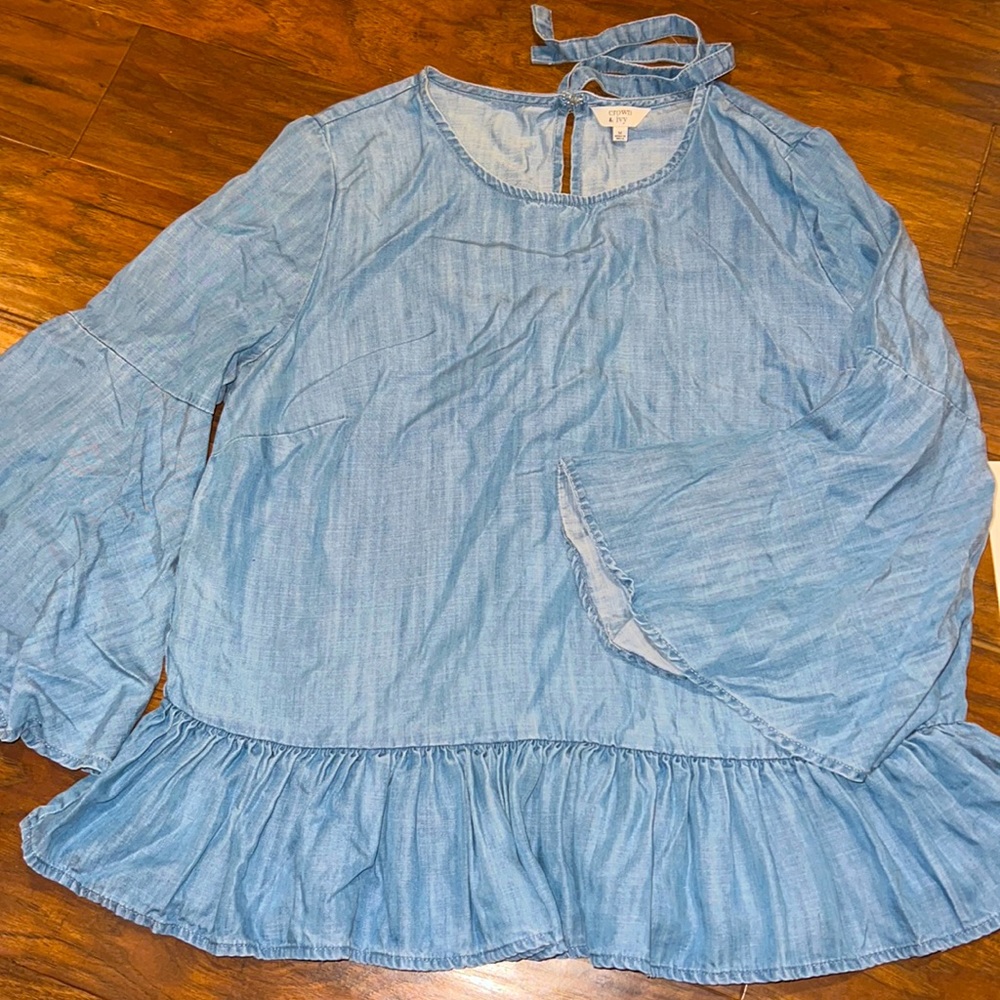 Crown and Ivy blouse